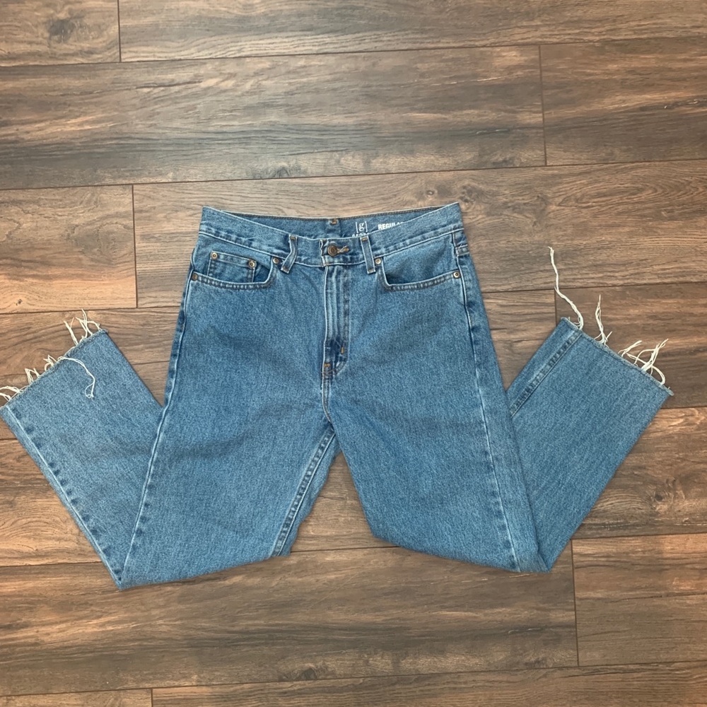 George brand, men’s 30X30 straight jeans!